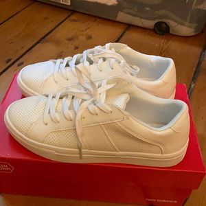 American Eagle sneakers